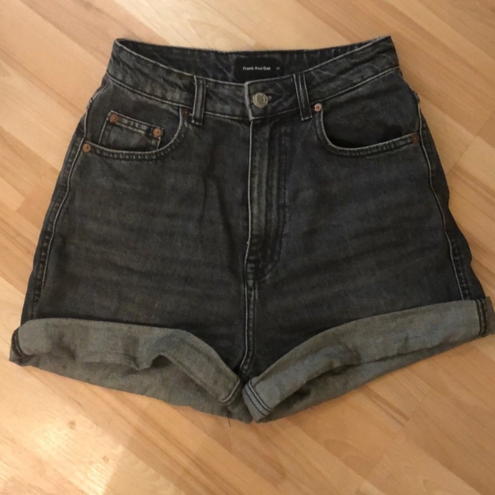 High waisted grey jeans